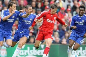 爱游戏体育平台-球场风云：本周最引爆话题的比赛瞬间，球场风云最强阵容及阵型