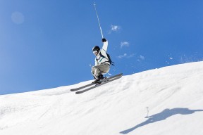 爱游戏娱乐网址-LPL季后赛对阵形势分析，lpl季后赛对阵图2021