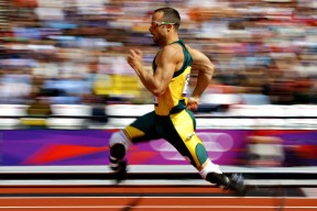 爱游戏-地方足球市场开发潜力是否被充分挖掘，足球场地开发的可行性