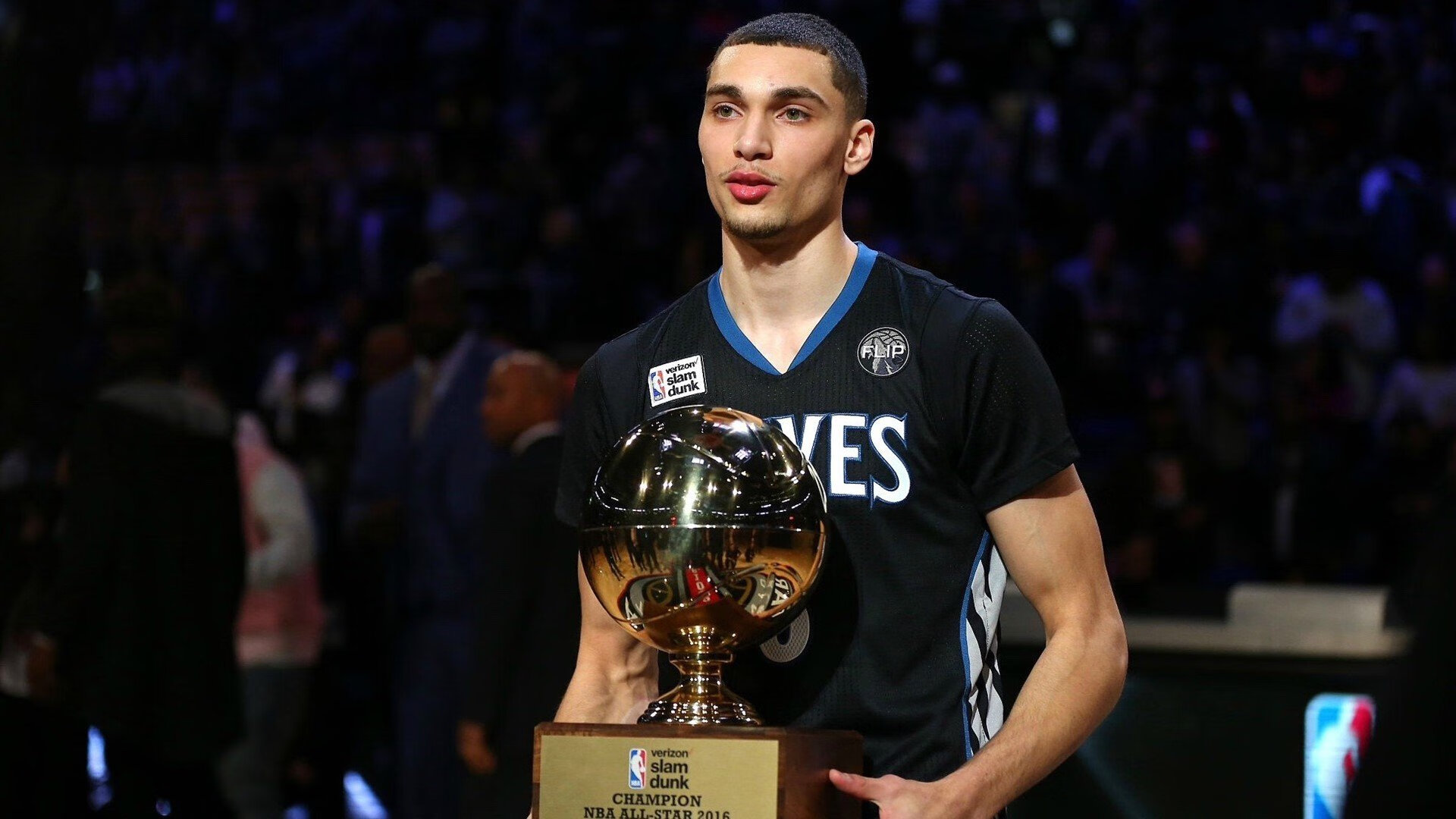 强强对话即将展开，预示一场激烈赛事，强强对话是什么意思