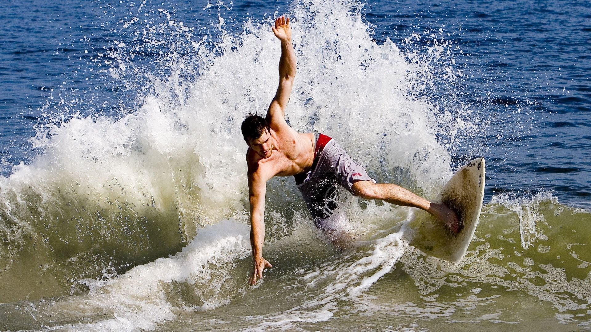 苏格兰主场战胜摩尔多瓦，豪取三连胜，苏格兰对阵摩尔多瓦